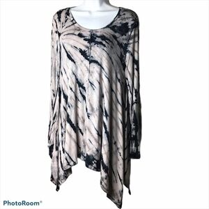 Neiman Marcus Tie Dye Long Sleeve Tunic